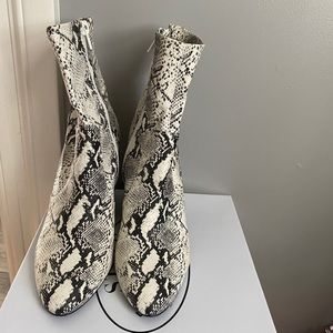Steve Madden snake boots